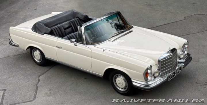 Mercedes-Benz 280 SE 3.5 Convertible (4) 1970