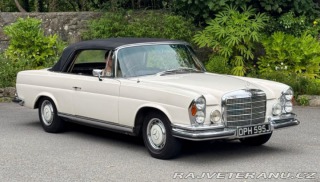 Mercedes-Benz 280 SE 3.5 Convertible (4) 1970