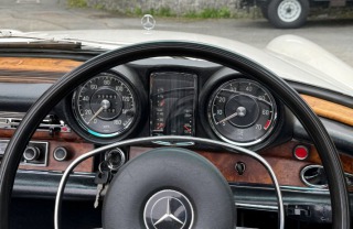 Mercedes-Benz 280 SE 3.5 Convertible (4) 1970