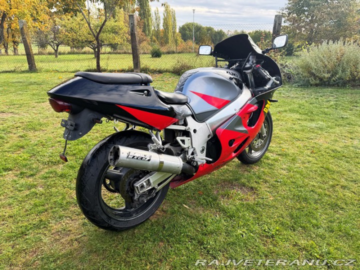 Suzuki Ostatní modely GSXR 600 1998