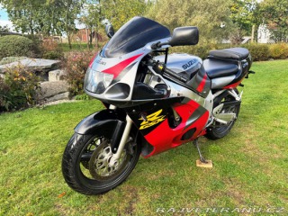 Suzuki Ostatní modely GSXR 600 1998