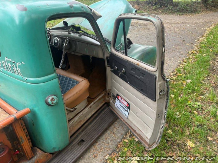 Chevrolet 3100 1955