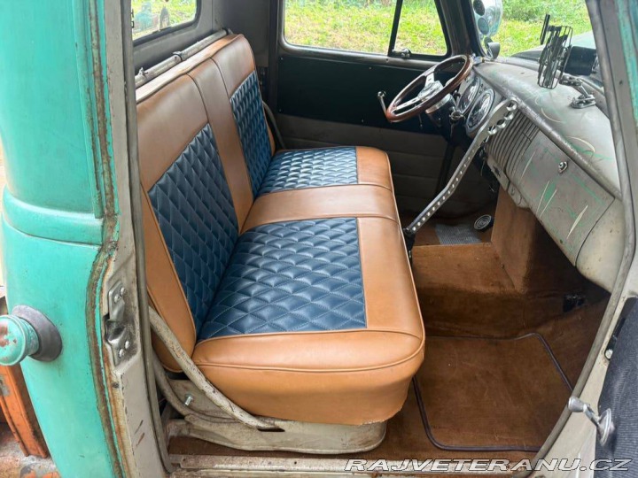 Chevrolet 3100 1955