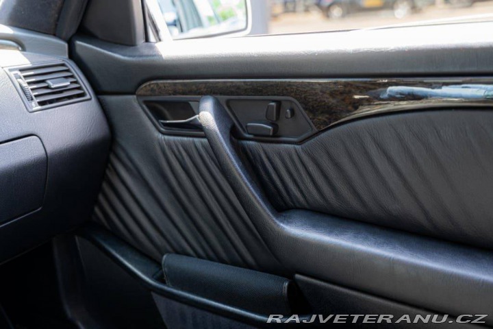 Mercedes-Benz C C36 AMG generace W202 1995